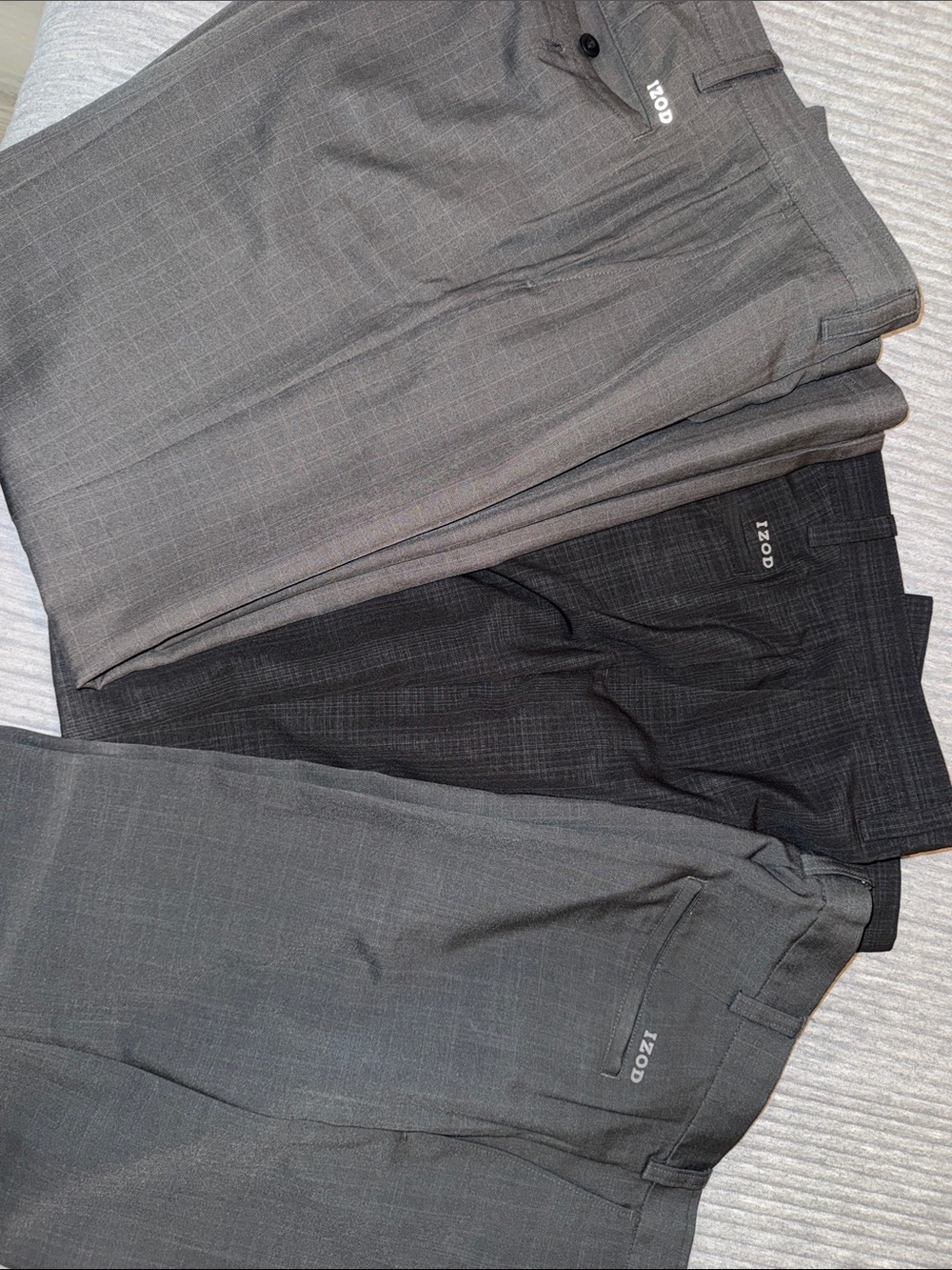 IZOD Men's Gray and Charcoal Dress Pants - Classic Plaid Size 36x32